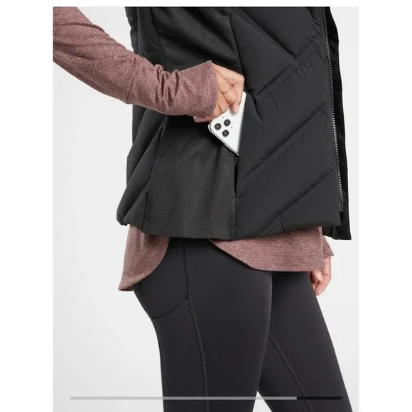 Athleta Inlet Vest 800 Fill Down NWT - Picture 3 of 8